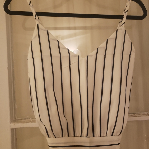 White & Black Striped Open-back Crop Top, NWOT - Picture 5 of 11